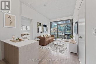 Building Photo - 159 Dundas St E