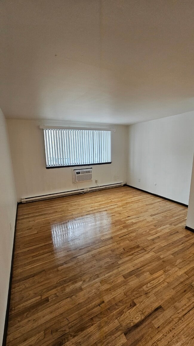 Foto del edificio - The Avenue