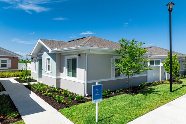 Exterior - Villas at Gulf Coast