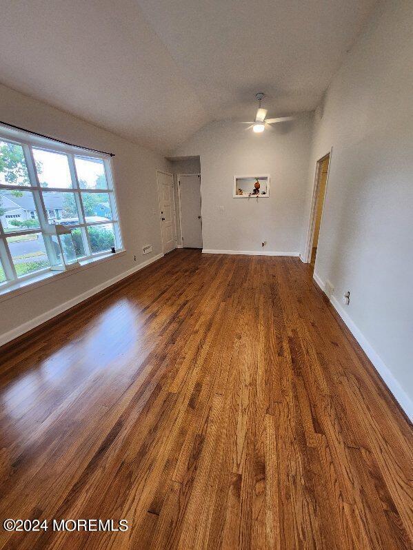Foto principal - 55 Fairview Dr