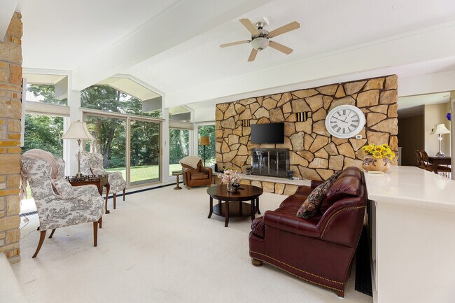 Foto del edificio - 3528 Potter Rd