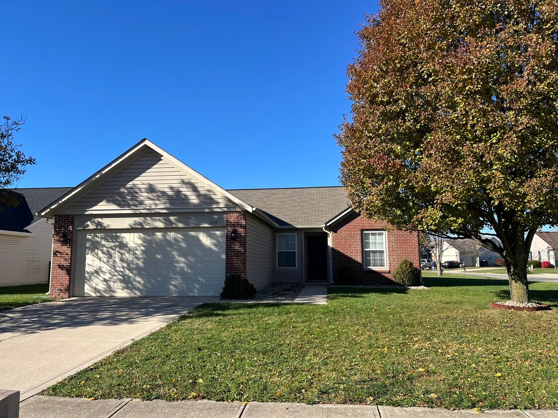 Foto principal - 1195 Count Turf Ct