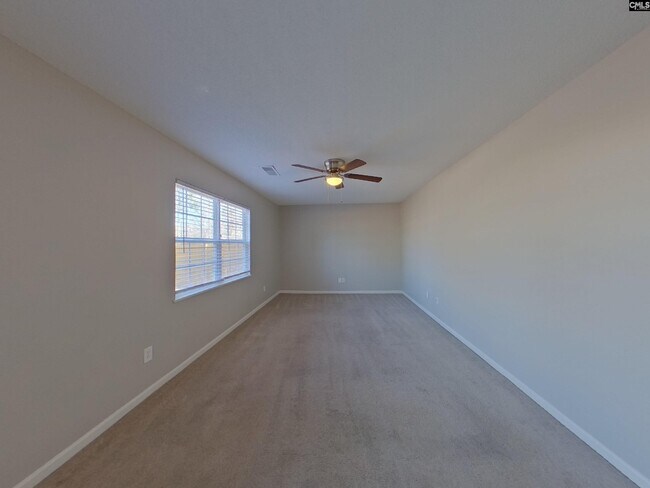 Foto del edificio - 732 Elderberry Ln