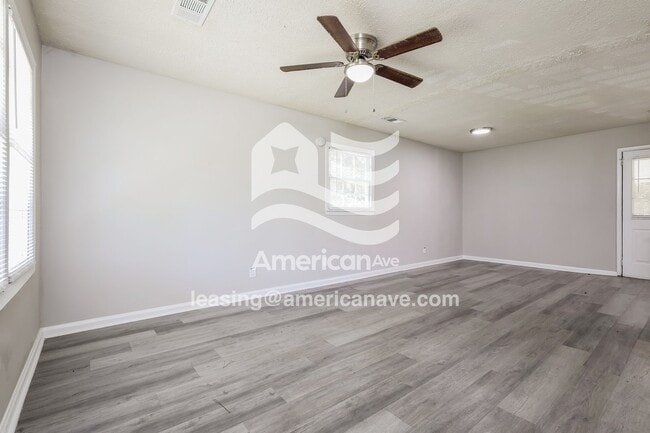 Building Photo - 4715 Avery St