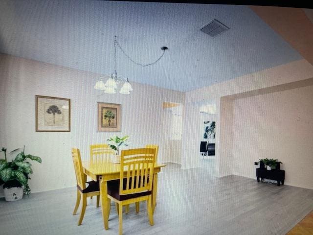 Building Photo - 4056 Meadowlark Dr