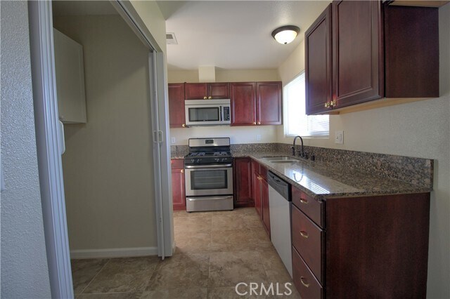 Foto del edificio - 5505 Wendy Ct