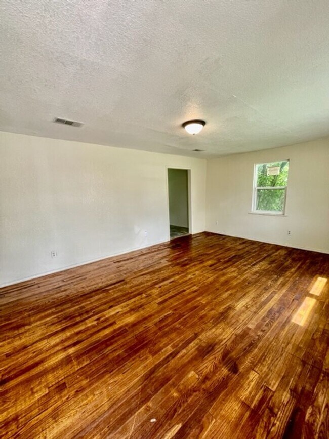 Foto del edificio - 2605 Speight Ave