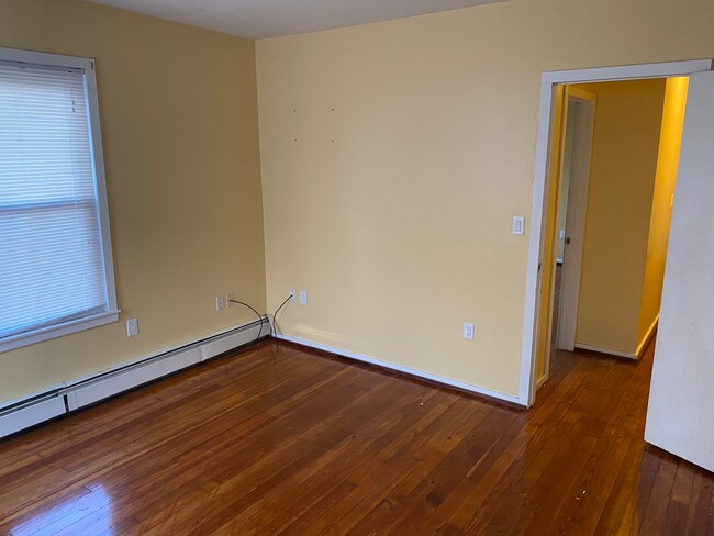Bedroom - 107 Spruce St