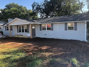 Building Photo - 123 Monaview Cir