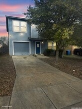 Building Photo - 7819 Horse Hollow