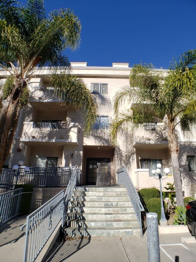 Foto del edificio - 10849 Fruitland Dr