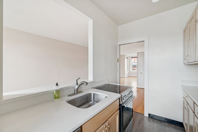 Building Photo - 1340 T St NW