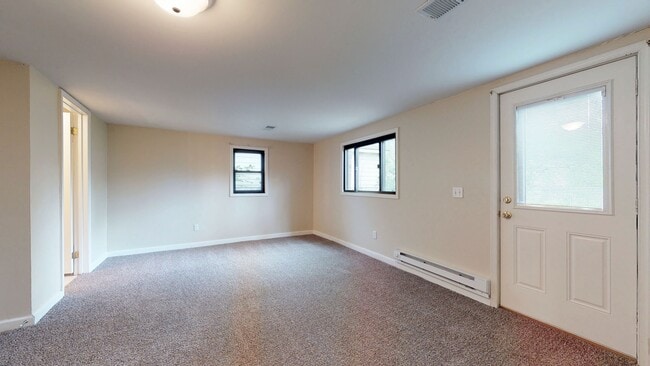 Building Photo - 1224 Joanne Ln