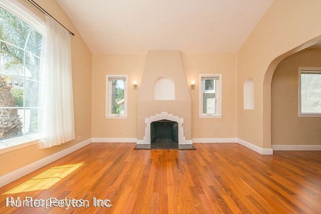 Building Photo - 4 br, 2.5 bath House - 3715 Atlas Ave
