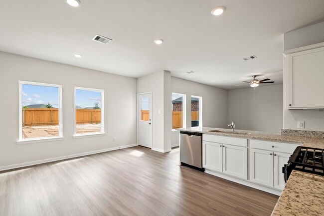Building Photo - 412 Cordova Clf Dr