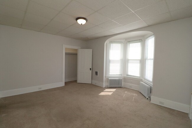 Building Photo - 56-58 N Nice St
