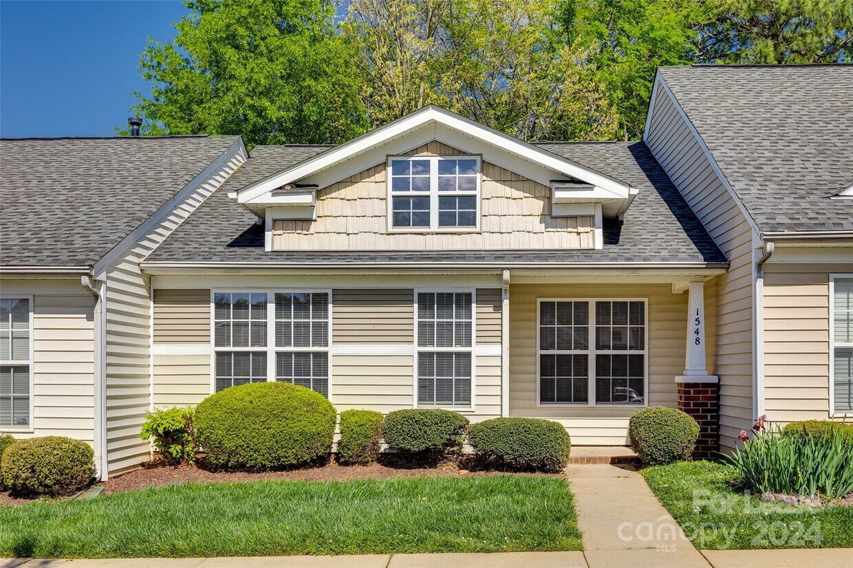 Primary Photo - 1548 Tiana Way