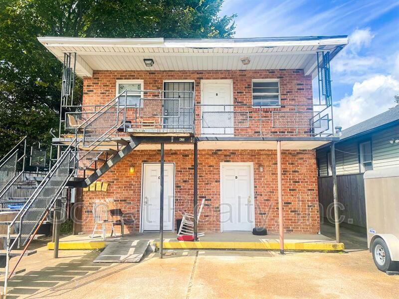 Primary Photo - 423 S Murat St