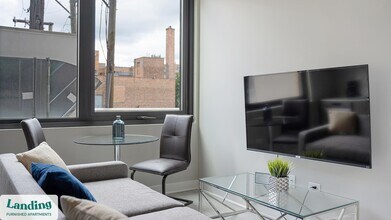 Building Photo - 4611 N Broadway