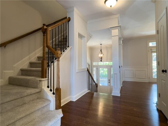 Building Photo - 519 Twinrose Way