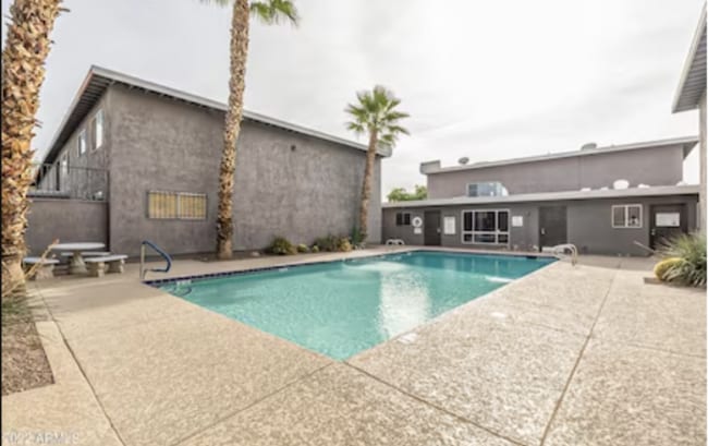 Photo - 424 E Brown Rd Apartment