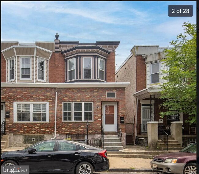 Building Photo - 635 S 51st St