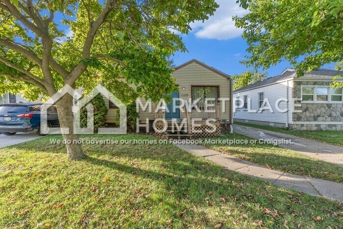 Foto principal - 11108 Studebaker Ave