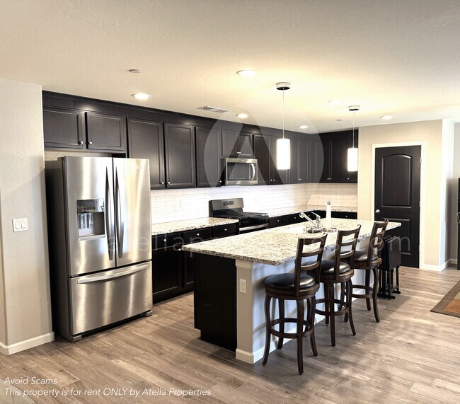 Foto del edificio - 1333 W Butterfield Ln