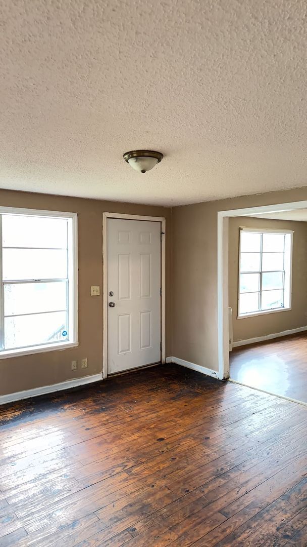 Foto del edificio - 591 Perdue Place, Greenville