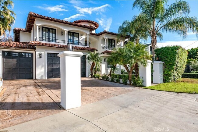 Building Photo - 4906 Rubio Ave
