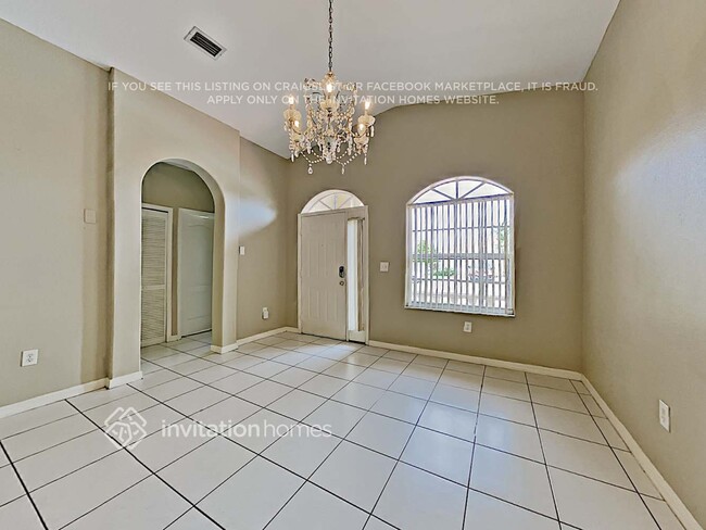 Foto del edificio - 16880 SW 141st Ct