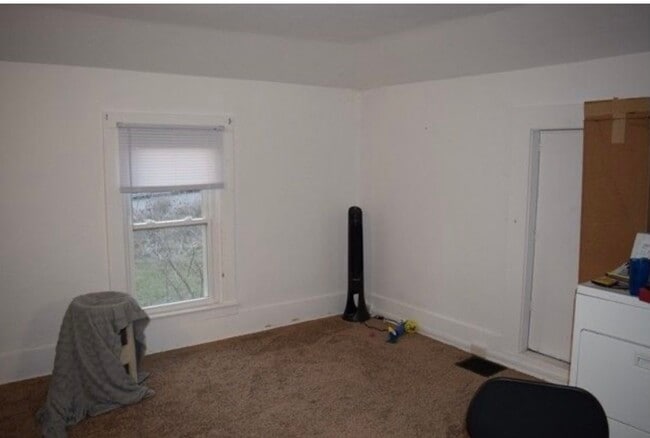 Bedroom - 802 Bliss Ave