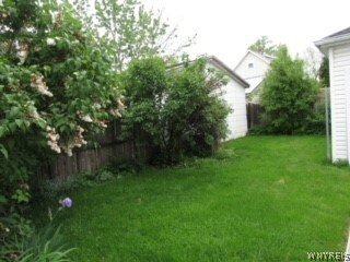 Foto del edificio - 157 Springville Ave