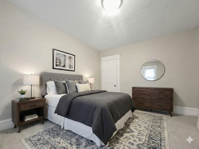 Foto del edificio - 644 Van Buren St NE