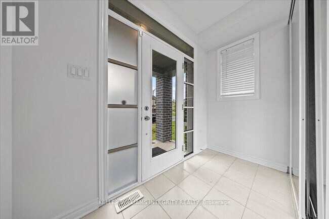 Building Photo - 602 Geranium Walk