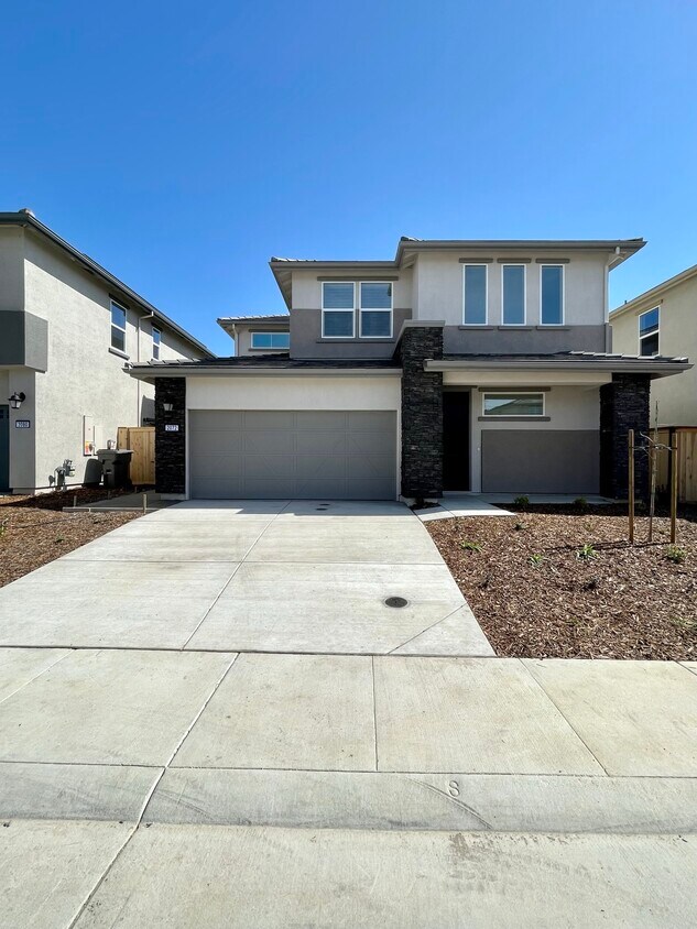 2072 Borealis Cir, Roseville, CA 95747 House Rental in Roseville, CA