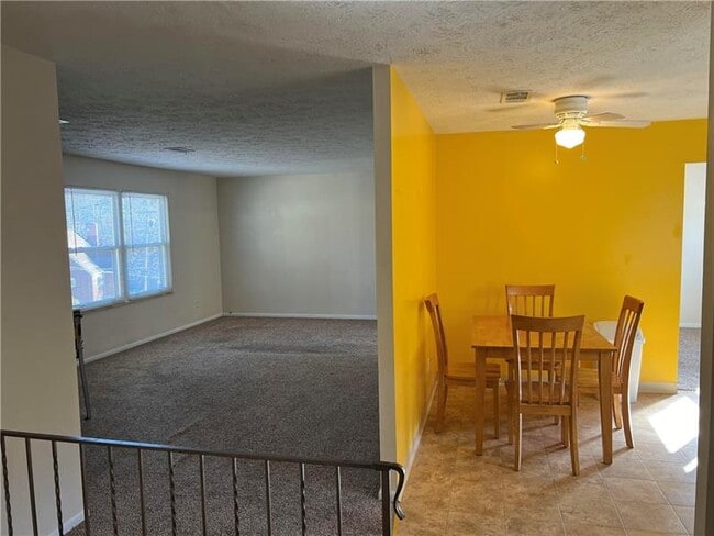 Building Photo - 124 Longvue Dr