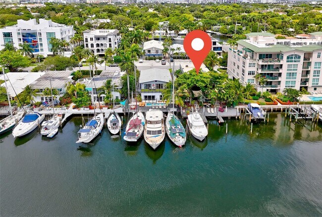 Foto del edificio - 322 Hendricks Isle