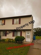 Building Photo - 1406-1406 Massachusetts Ave