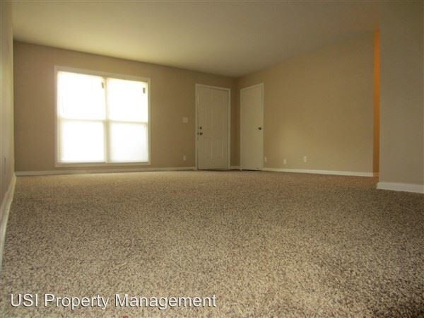 Building Photo - 9239 Celtic Ct