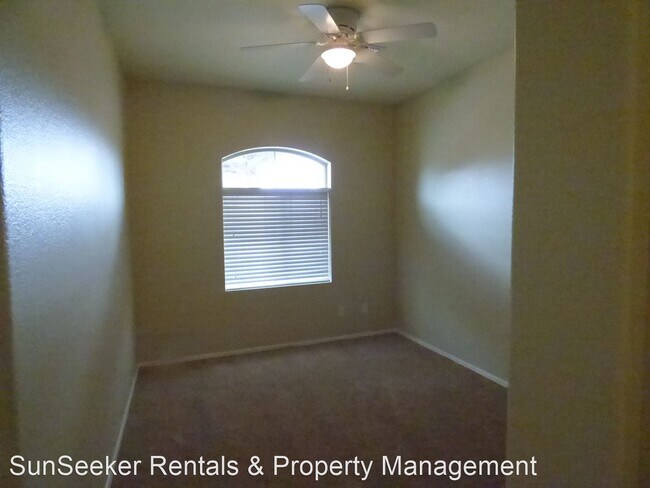 Foto del edificio - 3 br, 2 bath House - 9109 W Alvarado St