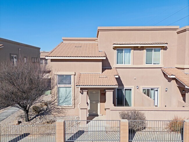 Foto del edificio - 4349 Santo Domingo St