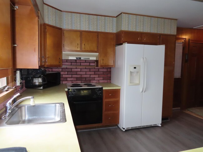 Foto del edificio - 57 Prescott Ave