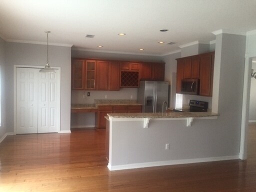 Foto del edificio - Waterford Chase: Pool Home! 6 Bedroom + loft, 4 Bath, 2 Car Garage