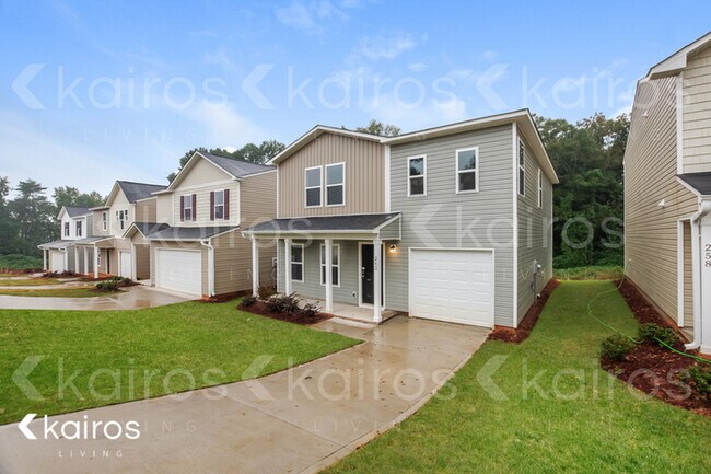 Building Photo - 262 Christopher St Ext.