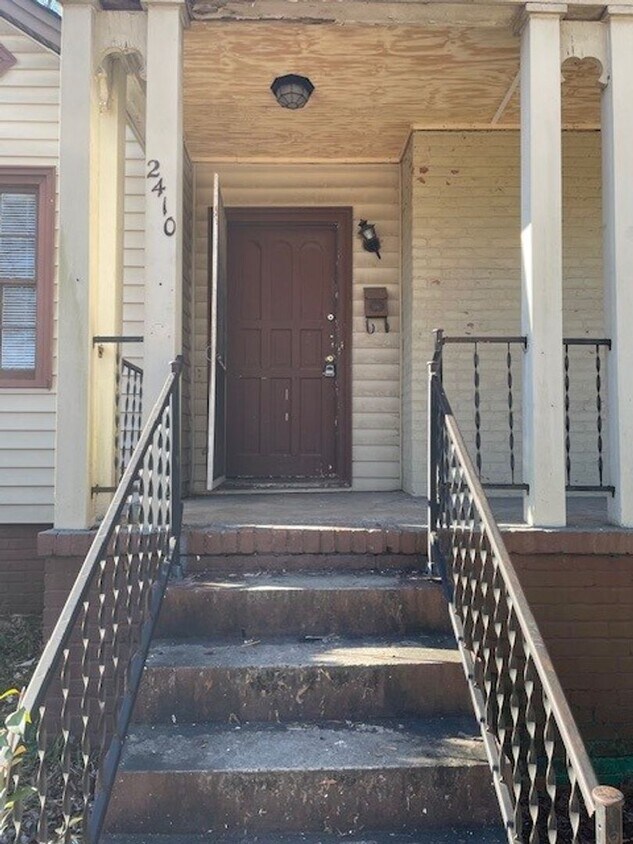 Primary Photo - Two Bedroom House