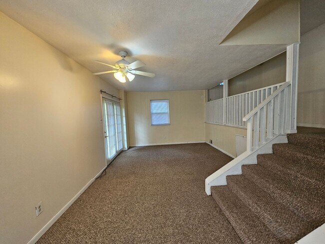 Foto del edificio - 361 Gilmore St