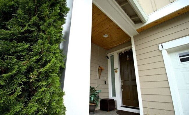 Building Photo - Stunning Air conditioned 4 Bedroom with Loft in Bothell