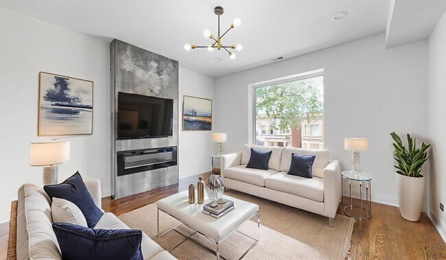Foto del edificio - 6227 S Langley Ave