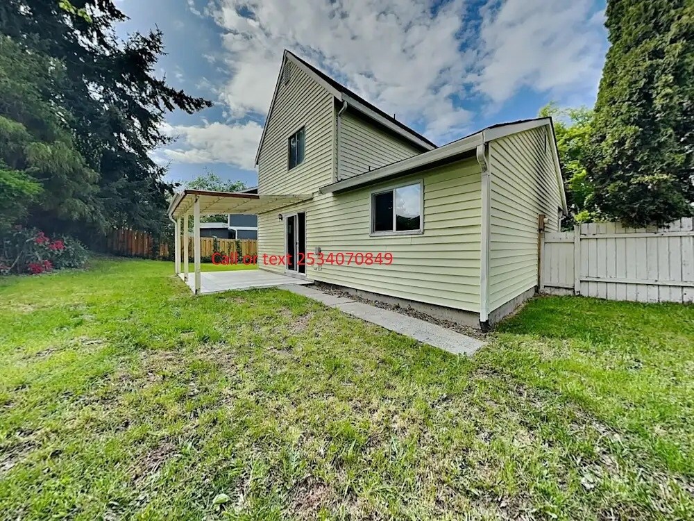 Foto principal - 4902 35th St NE